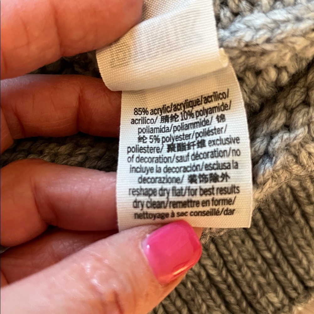NWT PINK Victoria’s Secret Oversized Sweater - Picture 9 of 9